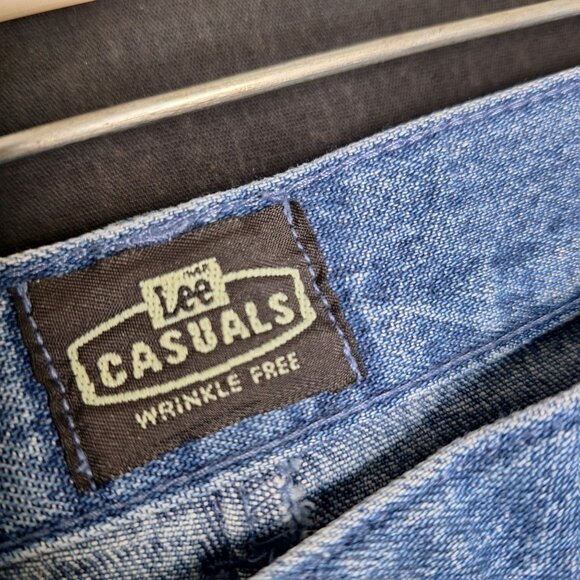 Vintage 90s Lee High Waisted Pleated Denim Shorts Size S Relaxed Fit Y2K Mom Sho - Picture 3 of 8